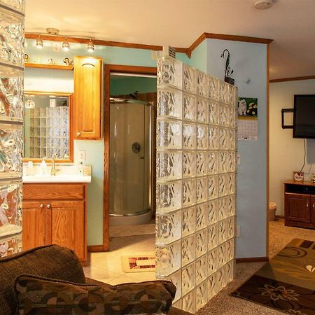 Juneau Shane Acres Country Inn מראה חיצוני תמונה