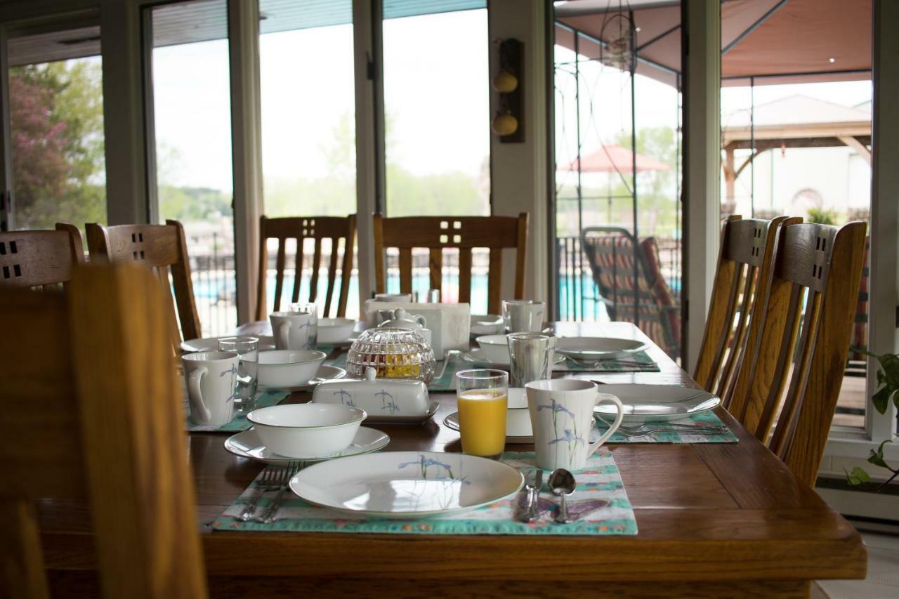 Juneau Shane Acres Country Inn מראה חיצוני תמונה